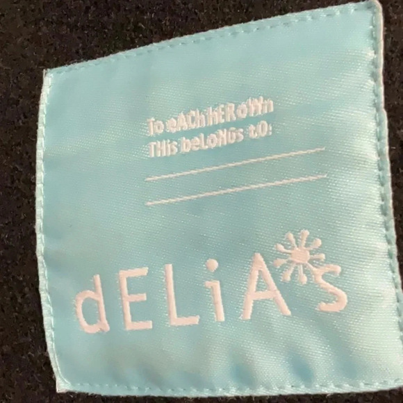 Delia’s - Picture 9 of 9